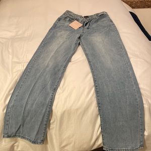 NWT Kittenish Front Detail Straight Leg jeans